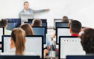 DIENES Schneidseminar unserer Akademie, online oder beim Kunden vor Ort.