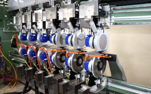 Eines der innovativen DIENES Patente stellt auch das hier abgebildete Spitz auf Spitz Schneidverfahren dar.