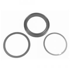 L'anneau de coupe est fixé au manchon de coupe avec son double tranchant. Ainsi, en cas d'usure, seule la bague coupante doit être retournée ou remplacée.