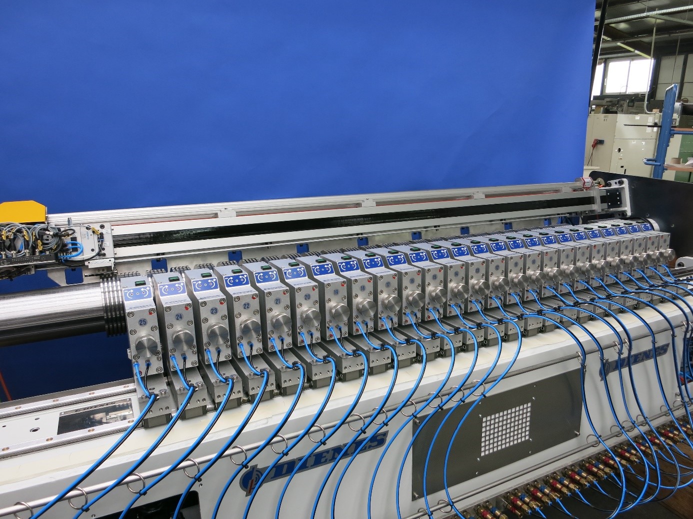 Automatisches DIENES Schneidsystem Typ Modul IV-S-W (Scherenschnittmesserhalter sowie Schneidbüchsen auf Untermesserwelle)